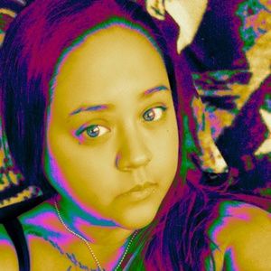 Meet your Posher, Jovita